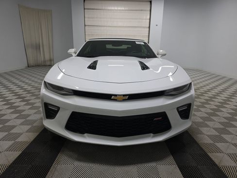 Used 2016 Chevrolet Camaro SS image 2