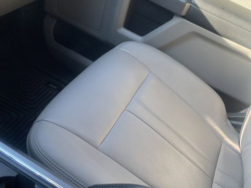 Used 2019 Ford F150 XLT w/ Equipment Group 302A Luxury image 16