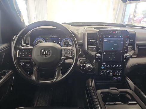 Used 2022 RAM 1500 Limited AWD/4WD image 13