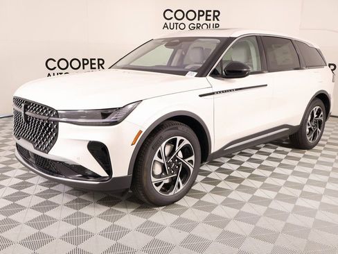 New 2026 Lincoln Nautilus Premier w/ Equipment Group 102A AWD/4WD image 10