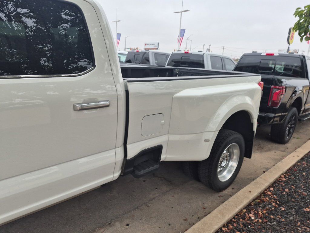 Used 2024 Ford F450 Limited AWD/4WD image 11