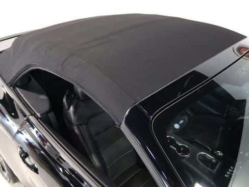 Used 2019 Ford Mustang Premium RWD image 27