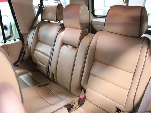 Used 2001 Land Rover Discovery SE image 39