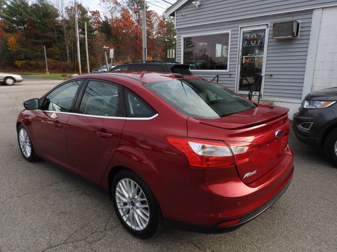 Used 2014 Ford Focus Titanium image 6