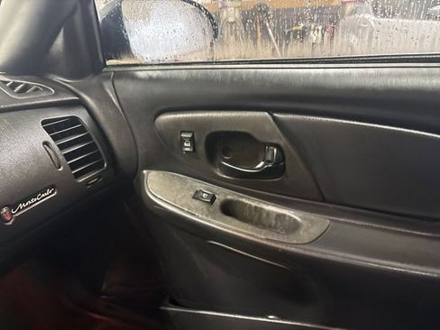 Used 2003 Chevrolet Monte Carlo SS image 18