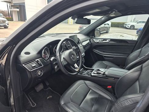 Used 2019 Mercedes-Benz GLS 550 4MATIC image 13