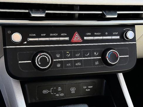 New 2026 Hyundai Tucson SE FWD image 11