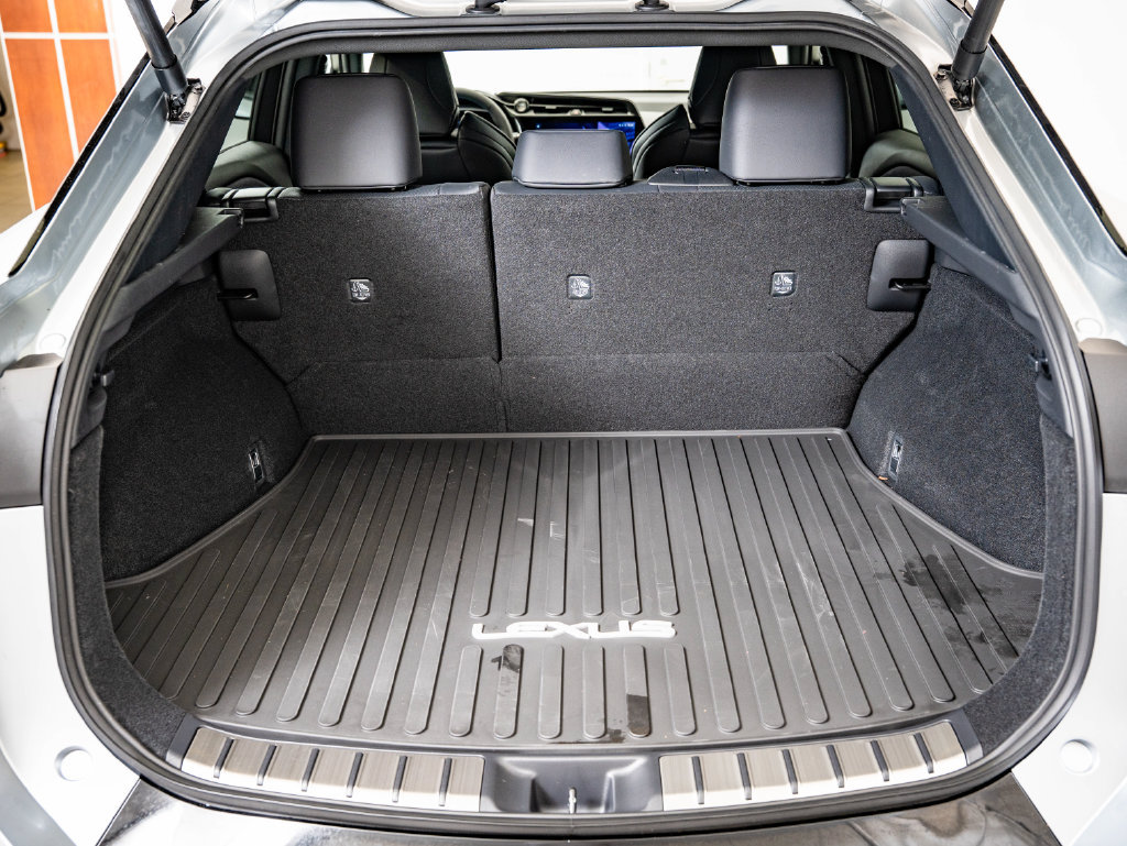 New 2026 Lexus RZ 450e AWD w/ Luxury Package image 19