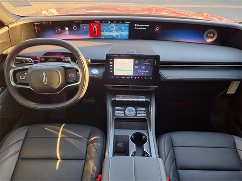 New 2025 Lincoln Nautilus Premier w/ Equipment Group 102A image 6