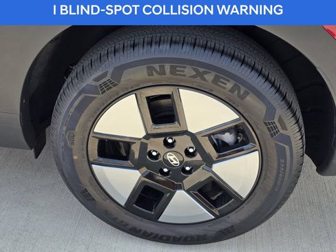 Certified 2026 Hyundai Santa Fe SE FWD image 11