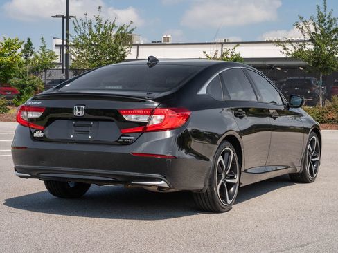 Used 2022 Honda Accord Sport image 7