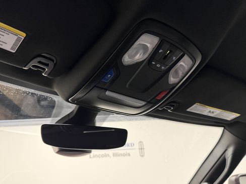 Used 2024 RAM 2500 Big Horn w/ Bed Utility Group image 8