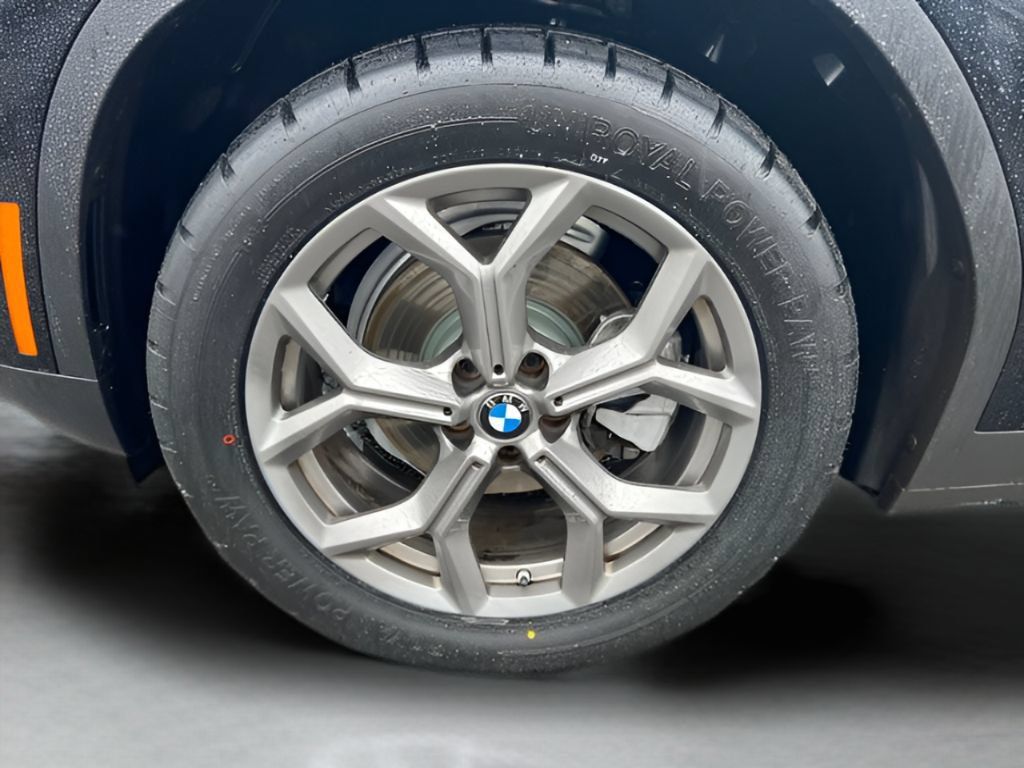Used 2022 BMW X3 xDrive30i w/ Convenience Package AWD/4WD image 13