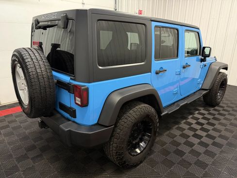 Used 2018 Jeep Wrangler Unlimited Sport S AWD/4WD image 8