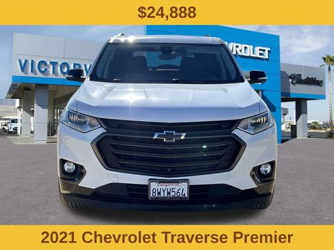 Certified 2021 Chevrolet Traverse Premier w/ Redline Edition FWD image 2