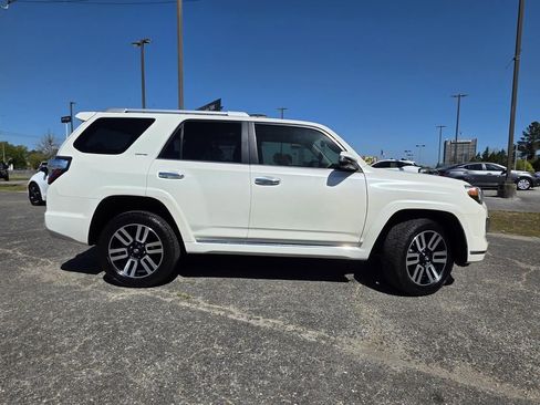 Used 2022 Toyota 4Runner Limited image 40