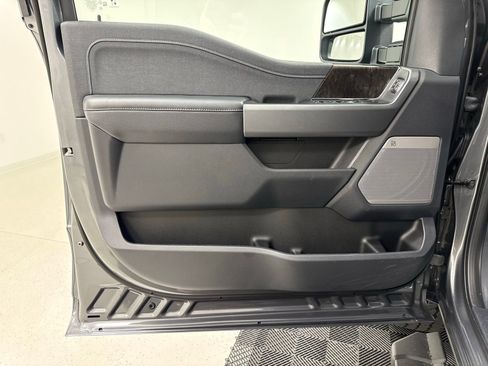 New 2026 Ford F250 Lariat w/ Black Appearance Package AWD/4WD image 13