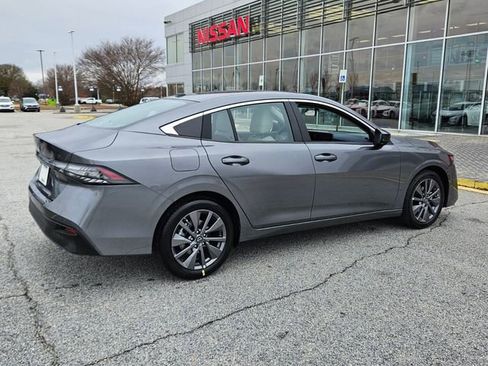 New 2026 Nissan Sentra SL w/ Floor Mat Package FWD image 13