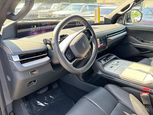 New 2025 Lincoln Navigator L Reserve w/ Jet Appearance Package image 25