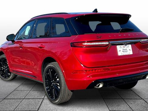 New 2026 Lincoln Corsair Premiere image 3