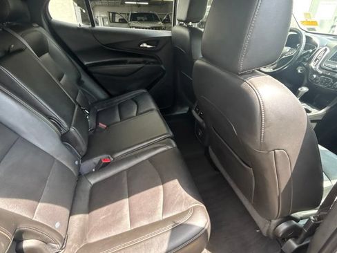 Used 2021 Chevrolet Equinox LT FWD image 24