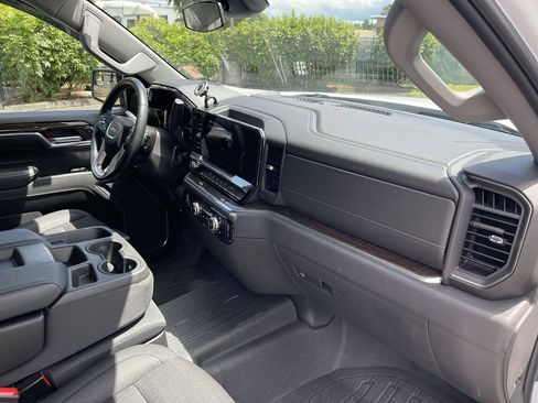 Certified 2023 GMC Sierra 1500 Elevation w/ LPO, Elevation Black Package AWD/4WD image 28