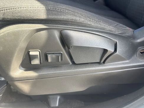 Used 2013 Chevrolet Equinox LS FWD image 16