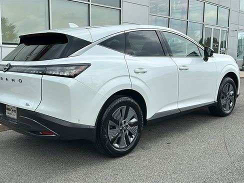 Certified 2025 Nissan Murano SL w/ Cargo Package AWD/4WD image 7