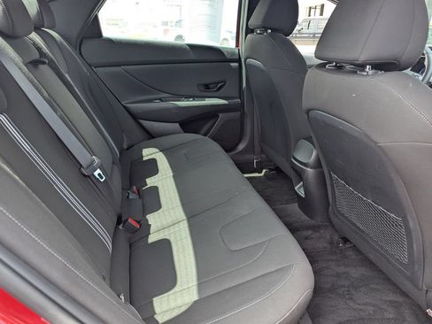 Used 2026 Hyundai Elantra SEL Sport Premium FWD image 32