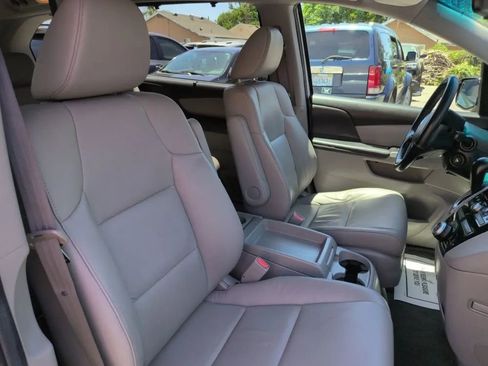 Used 2011 Honda Odyssey EX-L image 10