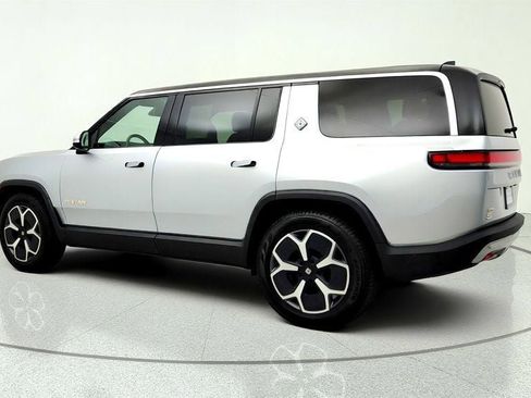 Used 2024 Rivian R1S Adventure AWD/4WD image 7