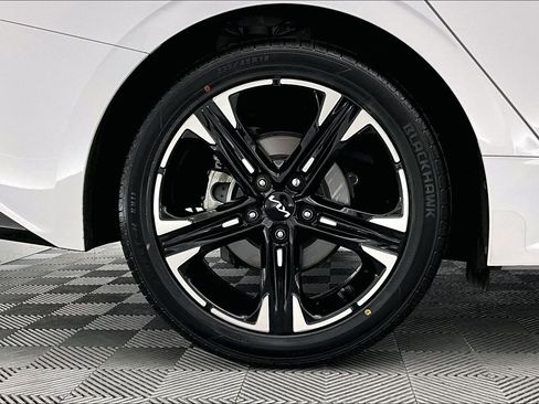Used 2022 Kia K5 GT-Line image 8