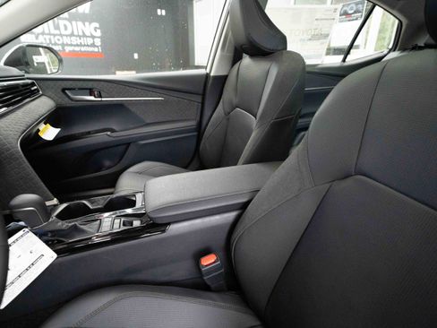 New 2026 Toyota Camry XLE w/ Premium Plus Package AWD/4WD image 10