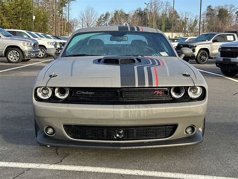 Used 2023 Dodge Challenger R/T Scat Pack w/ Plus Package image 8