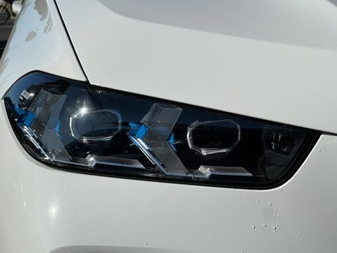 Used 2026 BMW X5 xDrive40i AWD/4WD image 44