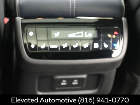 Certified 2026 INFINITI QX60 Sport w/ Dark Cargo Package AWD/4WD image 15