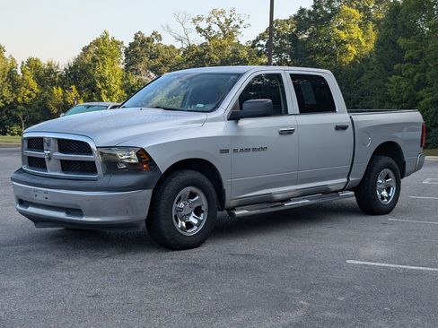 Used 2012 RAM 1500 ST w/ ST Popular Equipment Group AWD/4WD image 5