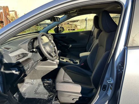 Used 2026 Subaru Crosstrek 2.5i Premium AWD/4WD image 2