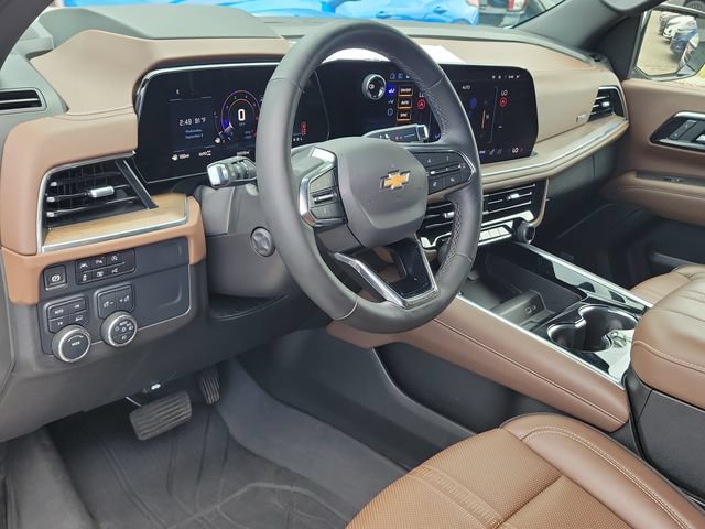 Certified 2025 Chevrolet Tahoe High Country AWD/4WD image 25