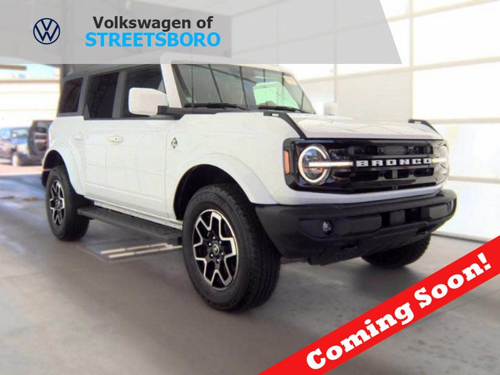 Used 2024 Ford Bronco Outer Banks AWD/4WD image 1