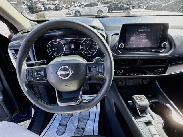 Used 2026 Nissan Rogue SV w/ Cold Weather Package AWD/4WD image 10