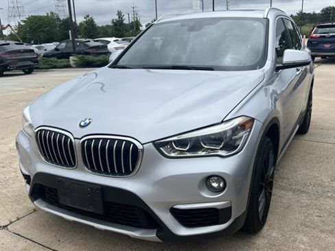 Used 2018 BMW X1 xDrive28i AWD/4WD image 1