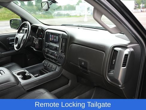 Used 2018 Chevrolet Silverado 1500 LTZ AWD/4WD image 37