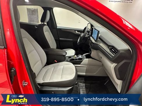 Used 2024 Ford Escape Active w/ Tech Pack #2 AWD/4WD image 8