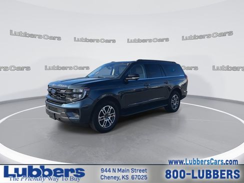 Used 2025 Ford Expedition Max Active image 4