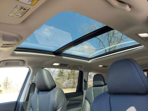 New 2026 Subaru Ascent Touring image 20