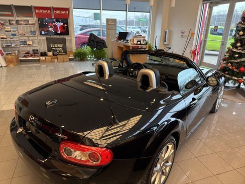 Used 2015 MAZDA MX-5 Miata Grand Touring image 21