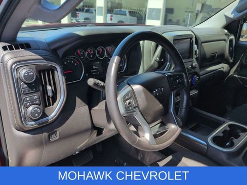 Used 2021 Chevrolet Silverado 1500 LT Trail Boss AWD/4WD image 11