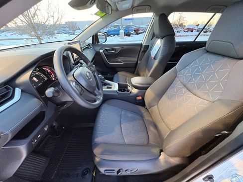 Used 2025 Toyota RAV4 XLE image 11