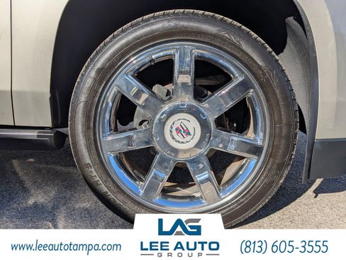 Used 2015 Cadillac Escalade Premium image 10